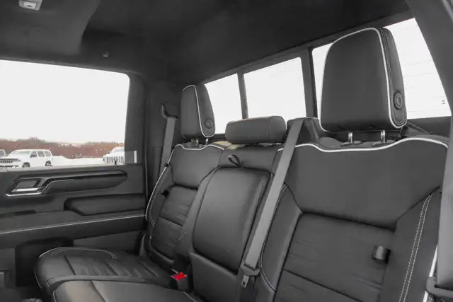 2026 GMC Sierra 2500HD AT4X - Photo 34