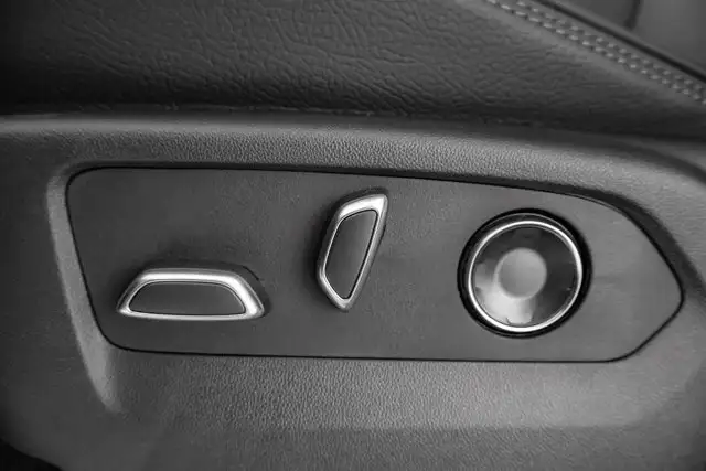 2026 GMC Sierra 3500HD Denali - Photo 16