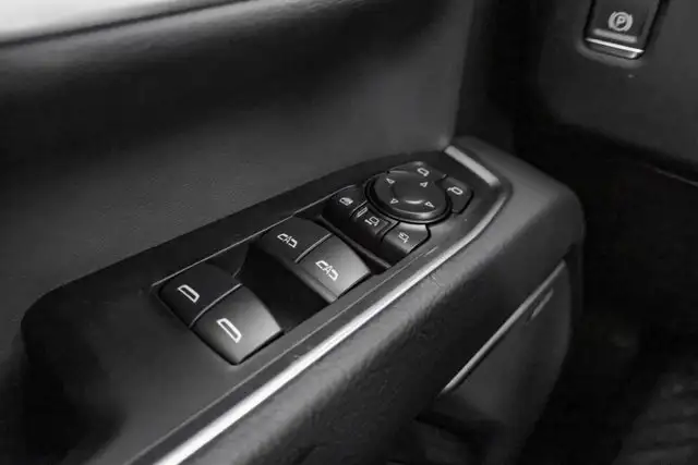 2026 GMC Sierra 3500HD Denali - Photo 17