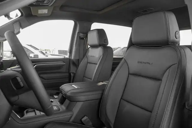 2026 GMC Sierra 3500HD Denali - Photo 33