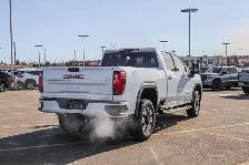 2026 GMC Sierra 3500HD Denali - Photo 9