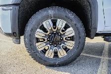 2026 GMC Sierra 3500HD Denali - Photo 13