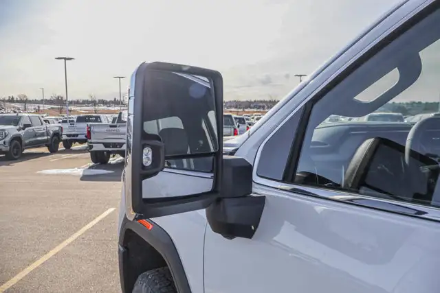 2026 GMC Sierra 3500HD Denali - Photo 14