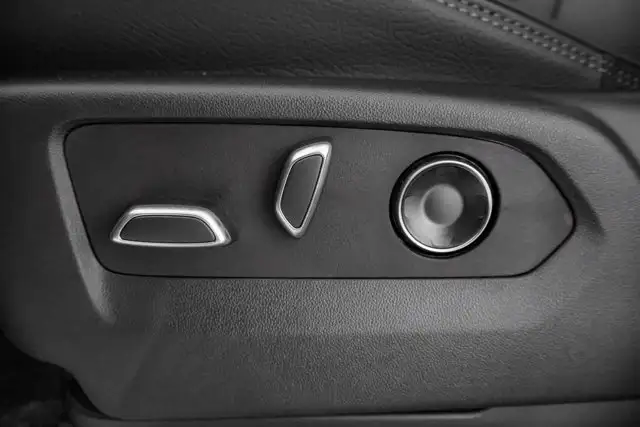 2026 GMC Sierra 3500HD Denali - Photo 16
