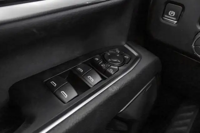 2026 GMC Sierra 3500HD Denali - Photo 17