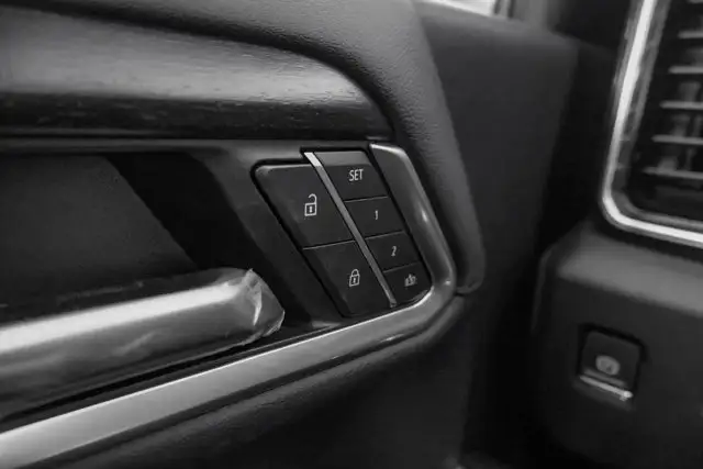 2026 GMC Sierra 3500HD Denali - Photo 18