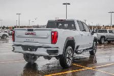 2026 GMC Sierra 3500HD Denali - Photo 9