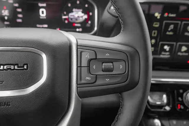 2026 GMC Sierra 3500HD Denali - Photo 23