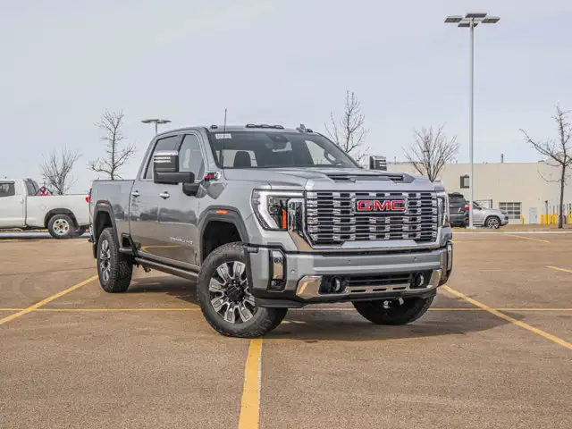 2026 GMC Sierra 3500HD Denali - Photo 2
