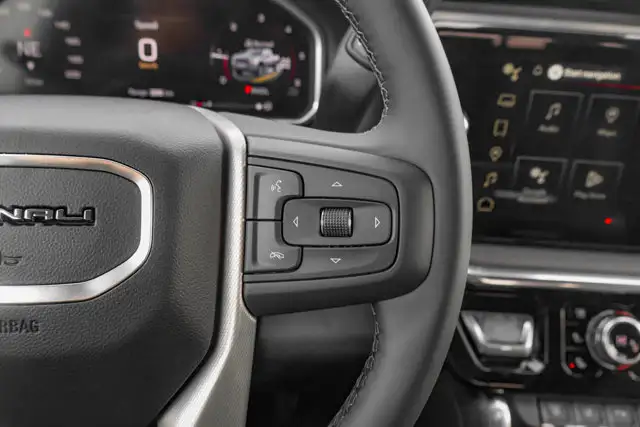 2026 GMC Sierra 3500HD Denali - Photo 23