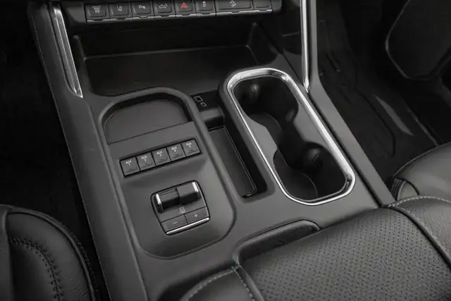 2026 GMC Sierra 3500HD Denali - Photo 28