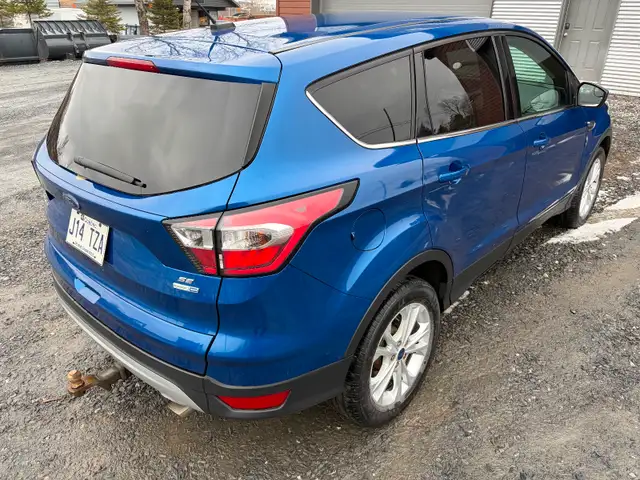 Ford escape - Photo 4