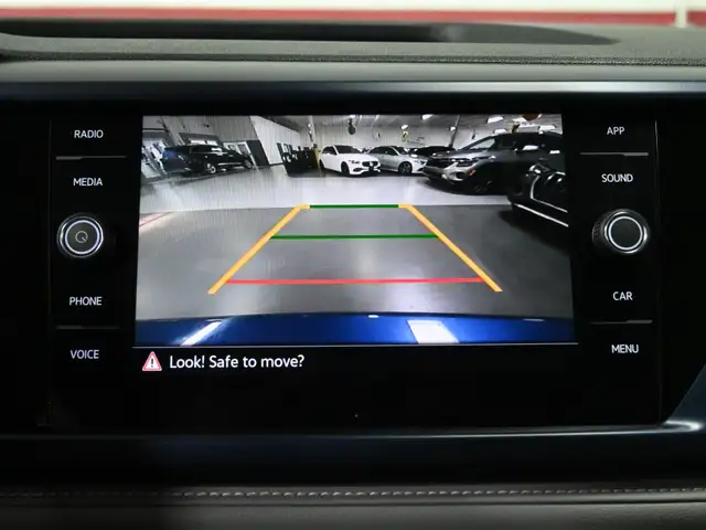 2024 Volkswagen Taos Comfortline No Accident Panoroof Heated Sea - Photo 18