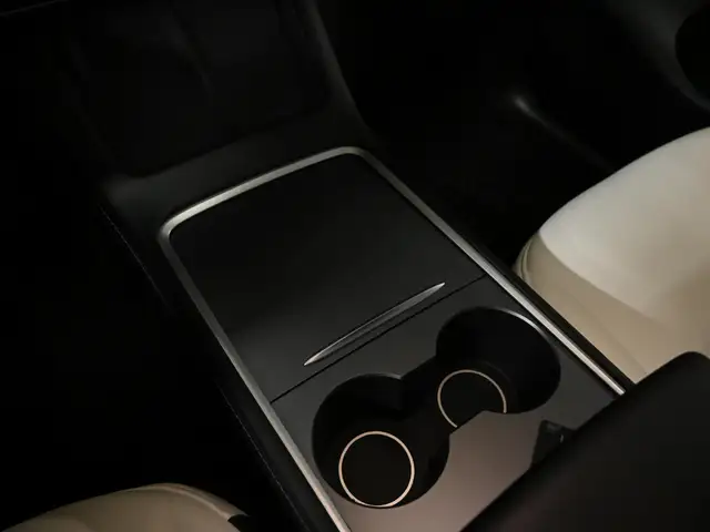 2023 Tesla Model Y Long Range No Accident Dual Motor Autopilot N - Photo 23