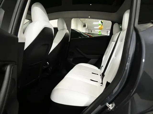 2023 Tesla Model Y Long Range No Accident Dual Motor Autopilot N - Photo 26
