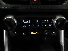 2024 Toyota RAV4 LE No Accident Radar Cruise Lane Assist Blind S - Photo 19