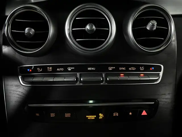 2021 Mercedes-Benz GLC 300 4MATIC No Accident AMG Night Digital - Photo 22