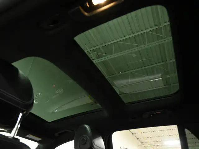 2021 Mercedes-Benz GLC 300 4MATIC No Accident AMG Night Digital - Photo 24