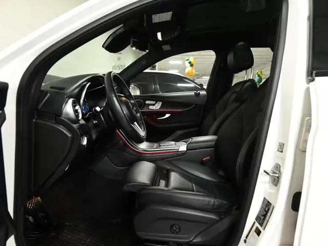 2021 Mercedes-Benz GLC 300 4MATIC No Accident AMG Night Digital - Photo 25