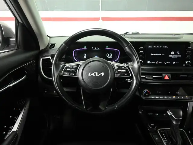 2024 Kia Seltos No Accident Leather Sunroof Heated Seats - Photo 12