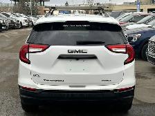 2022 GMC Terrain SLE - Photo 4