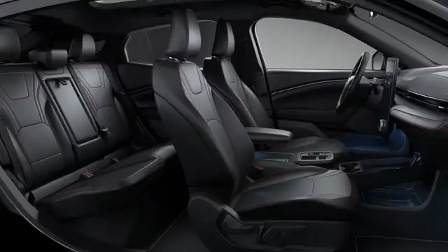2026 Ford Mustang Mach-E PREMIUM | SPORT APPEARANCE PACKAGE - Photo 5
