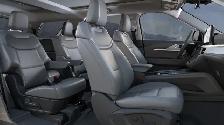 2026 Ford Explorer ACTIVE | ACTIVE COMFORT PACKAGE | PANO ROOF - Photo 5