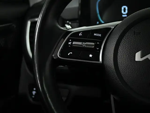 2024 Kia Seltos No Accident Leather Sunroof Heated Seats - Photo 15