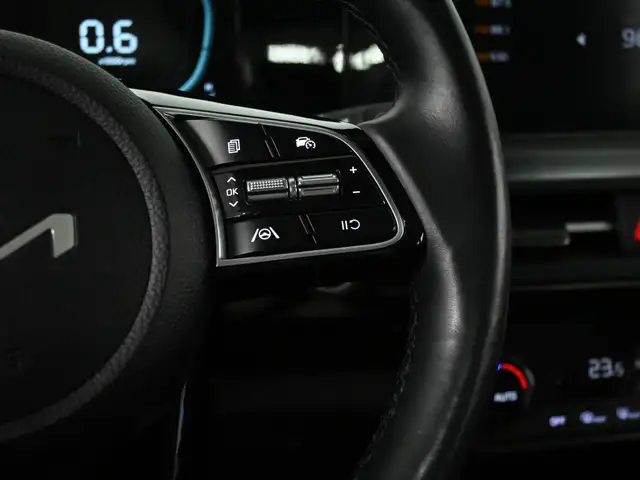 2024 Kia Seltos No Accident Leather Sunroof Heated Seats - Photo 16