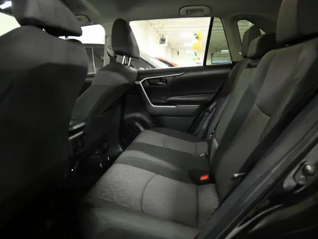 2024 Toyota RAV4 LE Radar Cruise Lane Assist Blind Spot - Photo 22