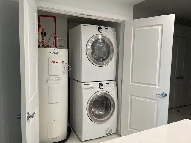 GRAND CONDO 3 1/2 MODERNE INSONORISÉ à vendre - Photo 5