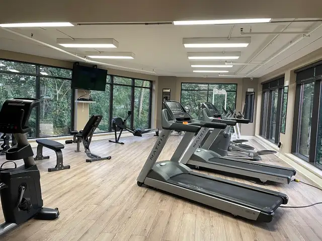 GRAND CONDO 3 1/2 MODERNE INSONORISÉ à vendre - Photo 7