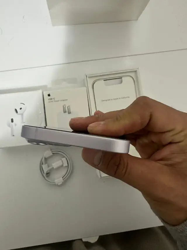 iPhone 14 128gb Airpods/Charger Set/Delivery - Photo 2