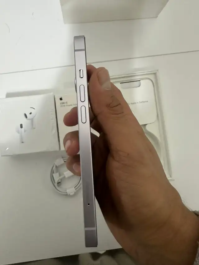 iPhone 14 128gb Airpods/Charger Set/Delivery - Photo 3