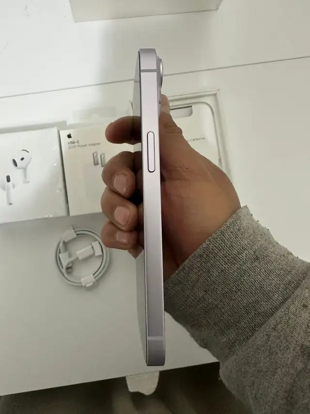 iPhone 14 128gb Airpods/Charger Set/Delivery - Photo 5