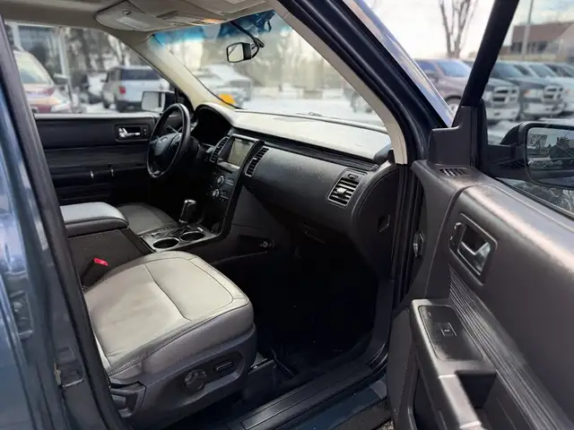2016 Ford Flex SEL - Photo 7