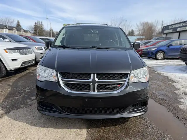 2013 Dodge Grand Caravan SE - Photo 2