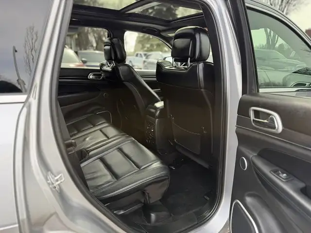 2015 Jeep Grand Cherokee Overland - Photo 8