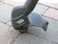 Corded Electric Grass Trimmer - Photo 3