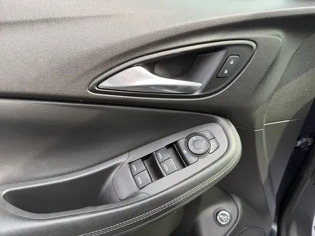 2020 Buick Encore GX AWD 4dr Preferred CERTIFIED! CLEAN CARFAX! - Photo 21