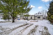 TERREBONNE! PROPRIÉTÉ 5 CAC ET TERRAIN 44708 PC ! FAITES VITE!!