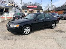 2001 Toyota Camry CE FWD Black 2.2L One Owner Carfax clean