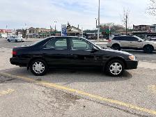 2001 Toyota Camry CE FWD Black 2.2L One Owner Carfax clean - Photo 4