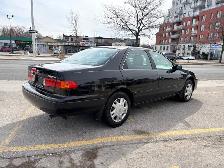 2001 Toyota Camry CE FWD Black 2.2L One Owner Carfax clean - Photo 5