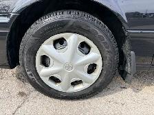 2001 Toyota Camry CE FWD Black 2.2L One Owner Carfax clean - Photo 10