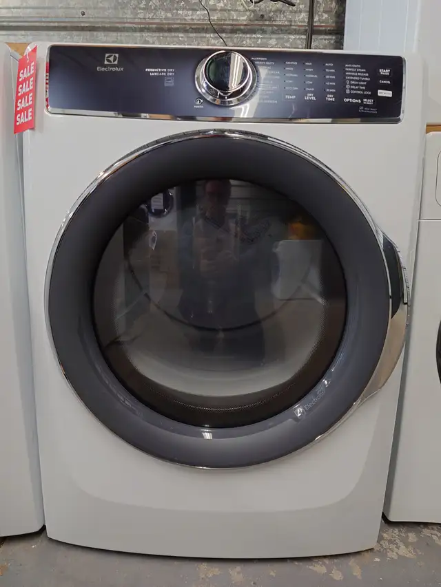 Electrolux '27' White Front Load Washer/Dryer Set on Sale‼️ - Photo 4