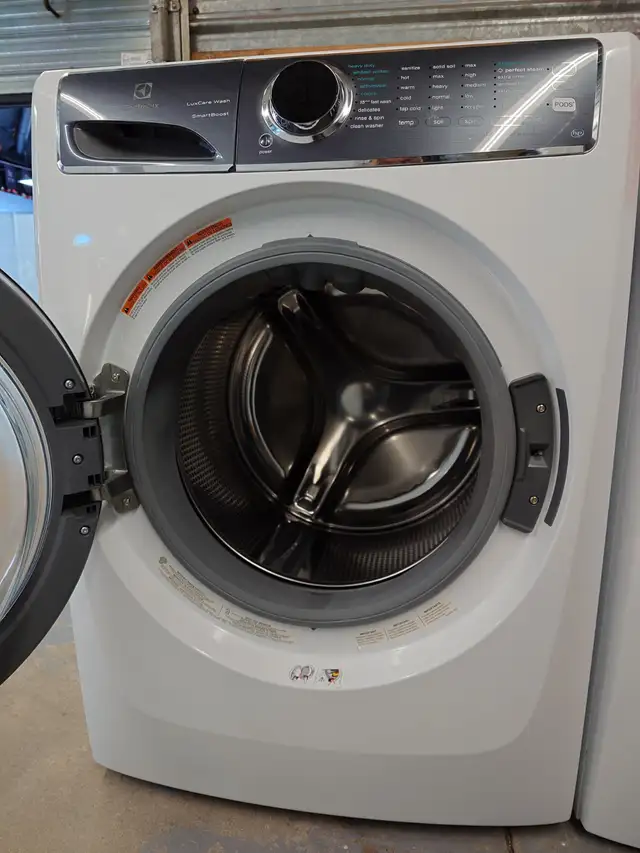 Electrolux '27' White Front Load Washer/Dryer Set on Sale‼️ - Photo 8