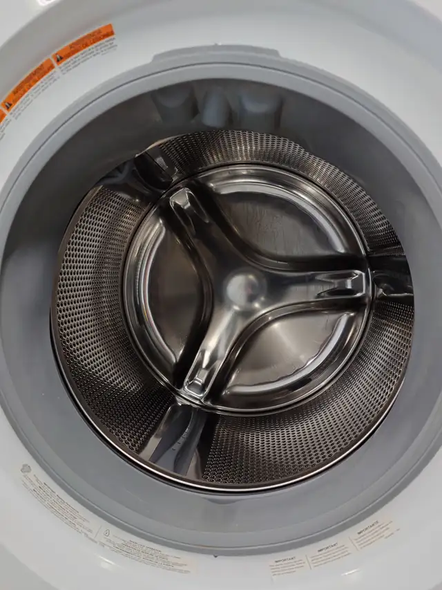Electrolux '27' White Front Load Washer/Dryer Set on Sale‼️ - Photo 9
