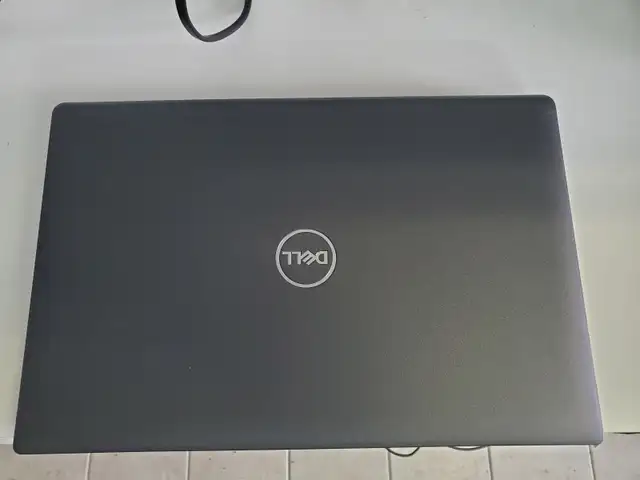 Laptop Dell 3520,i5 11ème gén,16GB,256GB,Windows 11 - Photo 3