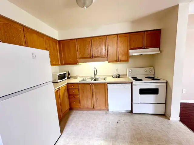 ROOM RENTAL NEAR UNIVERSITY OF GUELPH - Photo 3